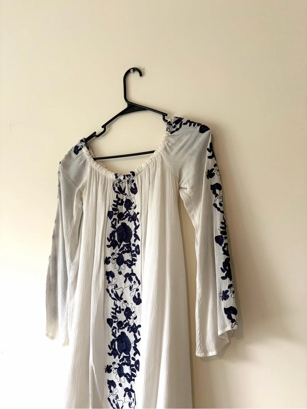Tobi Off-Shoulder White Dress with Blue Embroidered Trim - Picture 4 of 6